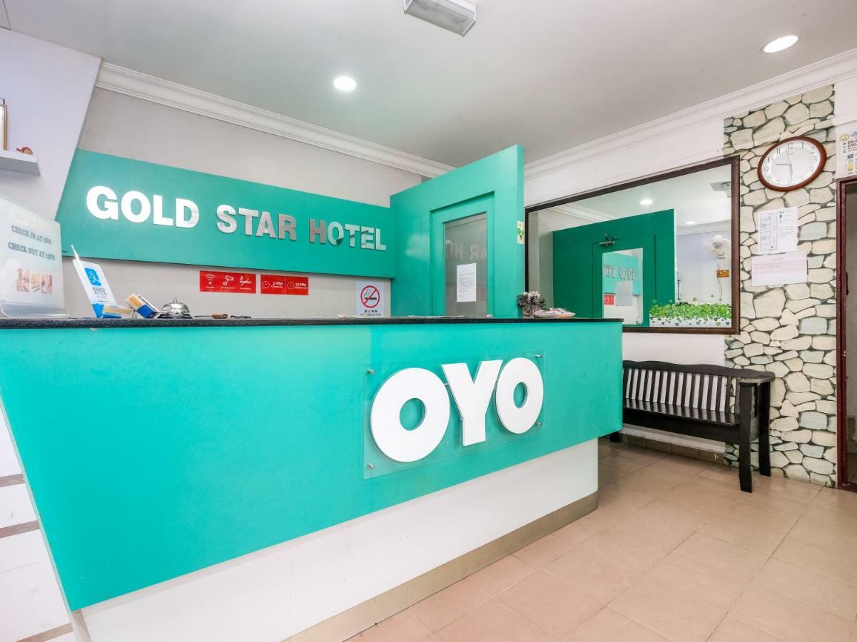 Oyo 850 Gold Star Hotel Chukai Kültér fotó