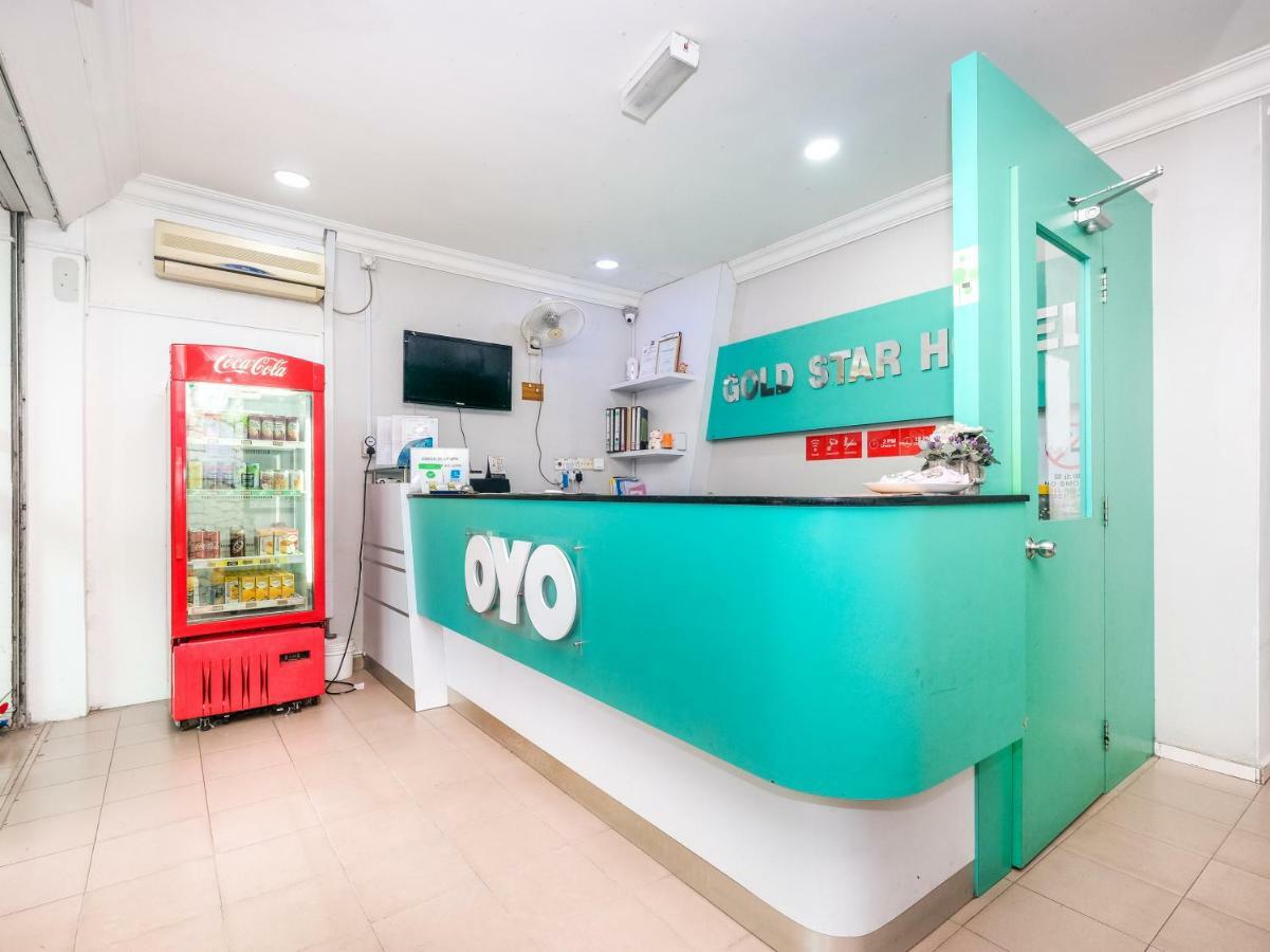 Oyo 850 Gold Star Hotel Chukai Kültér fotó