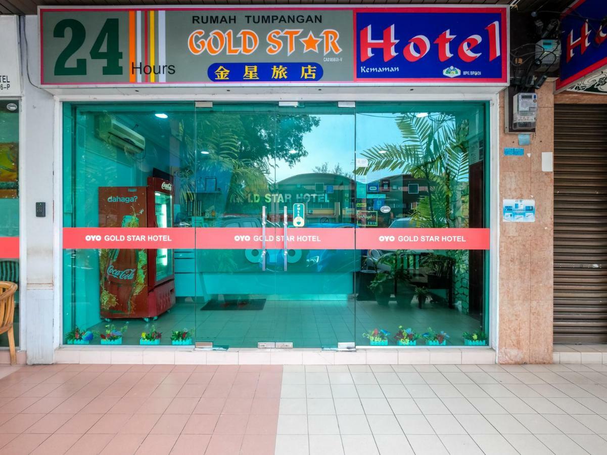 Oyo 850 Gold Star Hotel Chukai Kültér fotó
